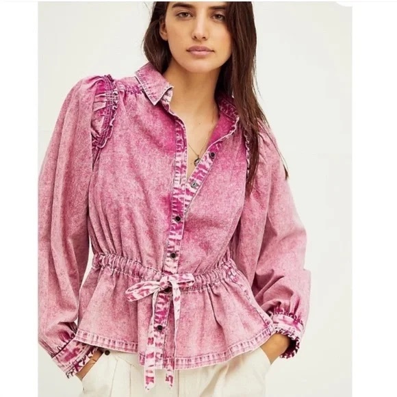 Free People Tops - ❤️Free People Your All Mini Denim Top